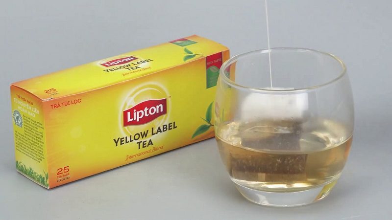 Trà lipton thường có vị ngọt thanh hơn các loại trà lá thông thường, bạn nên lưu ý khi nấu trà sữa nhé.