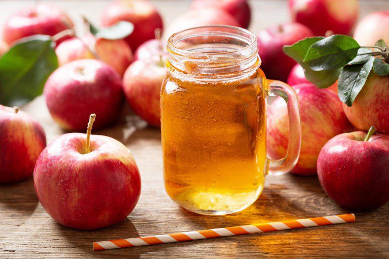 Công dụng tuyệt vời của nước ép táo với sức khỏe