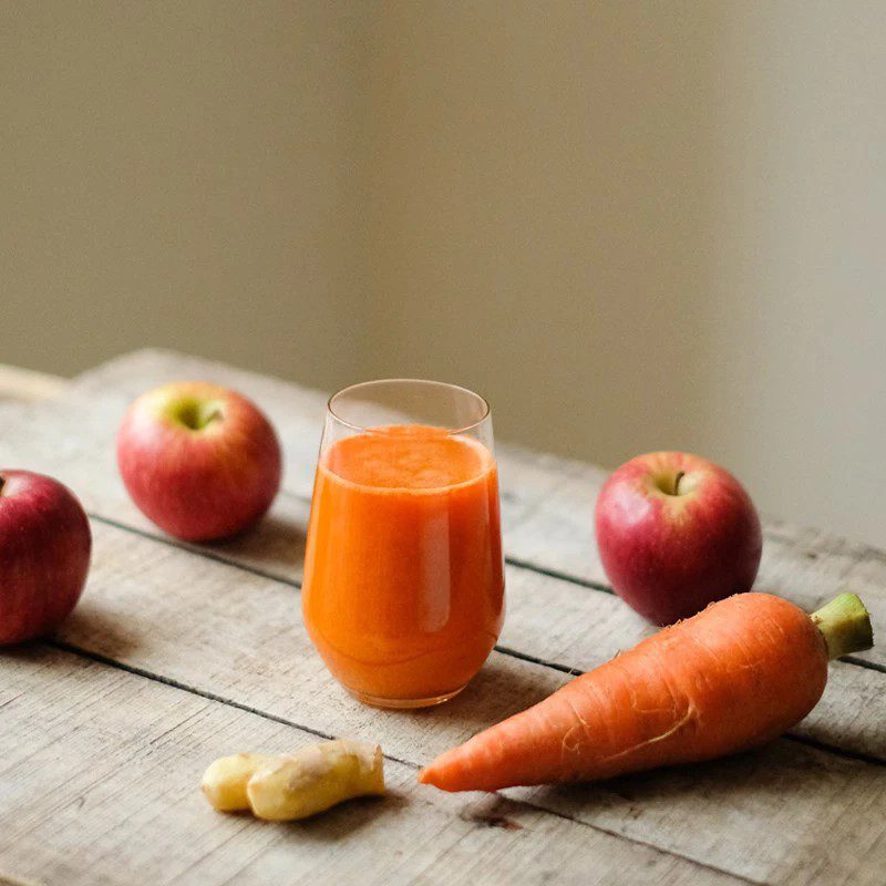 Cách làm nước ép cam táo cà rốt đơn giản dễ uống