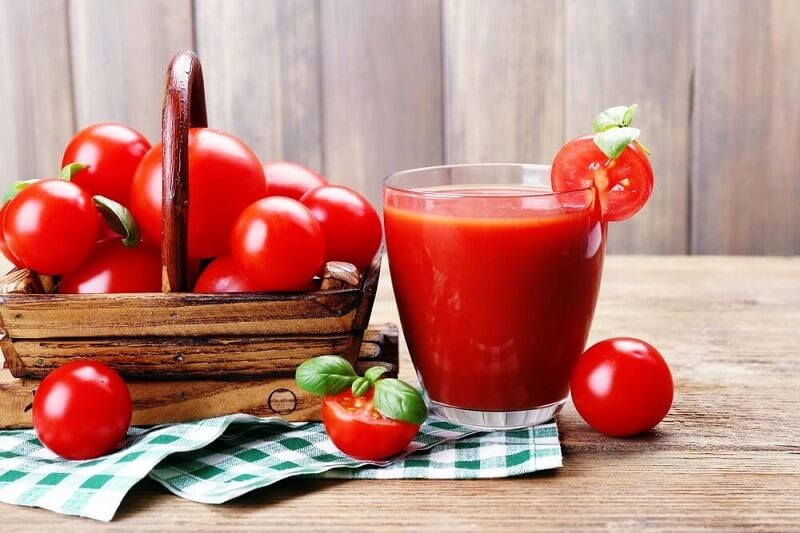 Cách chọn cà chua tươi để làm nước ép